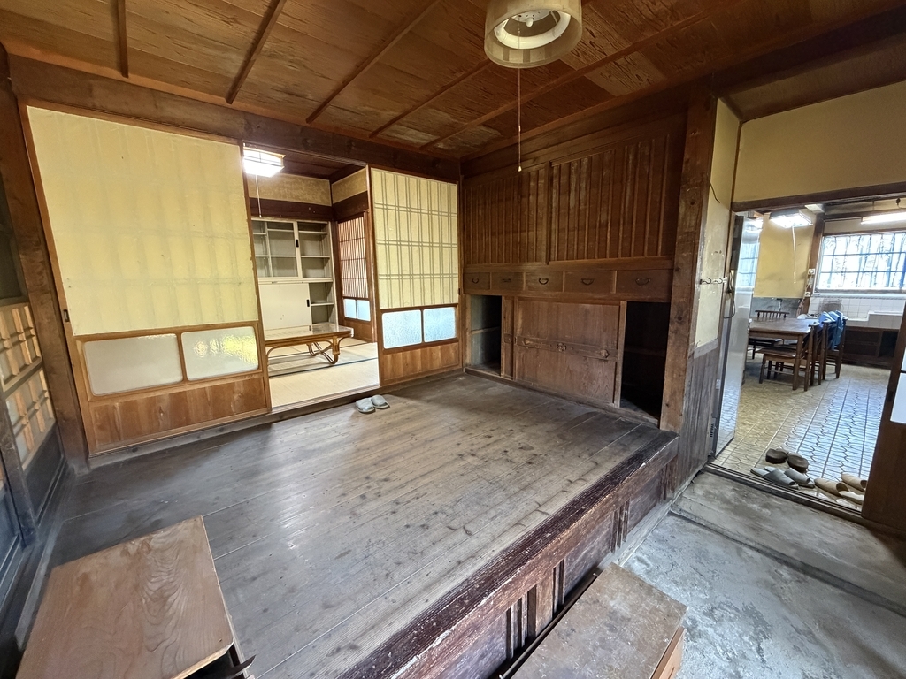 土間・上がりかまち