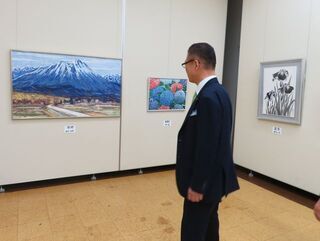 写真:第26回津いずみ会日本画展