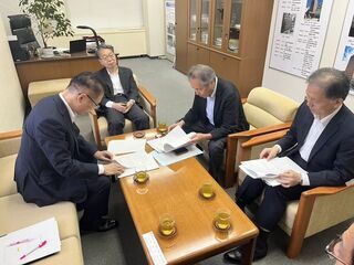 写真:全国公営住宅火災共済機構訪問