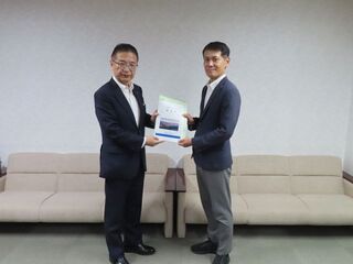 写真:津市事業要望活動用地部長