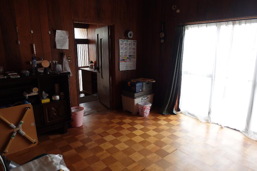 居間