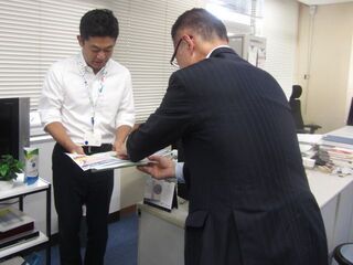 写真：墳﨑正俊地理空間情報課長