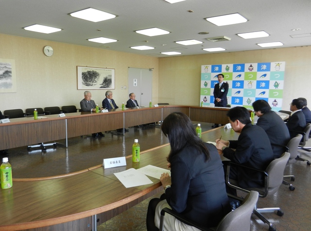 津花火大会実行委員会