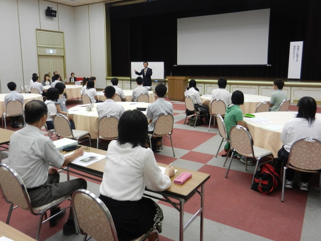 第10回地域が応援する高校生セミナー挨拶