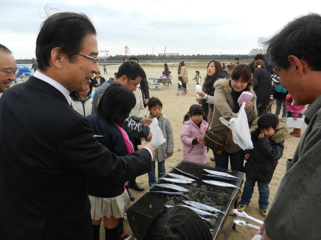 津幼稚園「静かな浜辺で秋刀魚を食べる会」挨拶