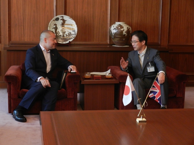 英国総領事館　マイケル・シアラー駐大阪英国総領事 来訪