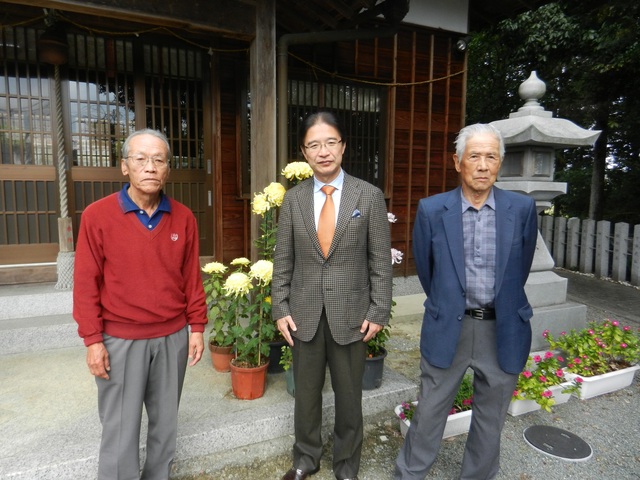 銀睦会　菊花展 鑑賞