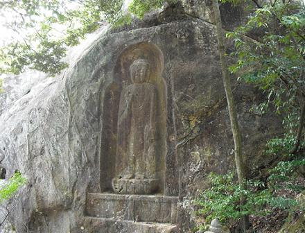 阿弥陀如来立像