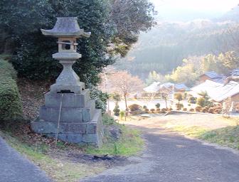 三船の常夜燈