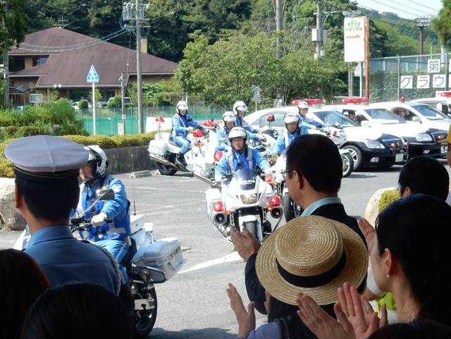 夏の交通安全県民運動出発式