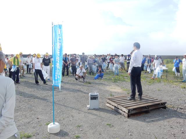 海と渚環境美化運動・県内一斉海浜清掃