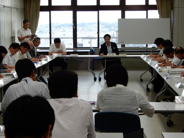 連絡調整会議