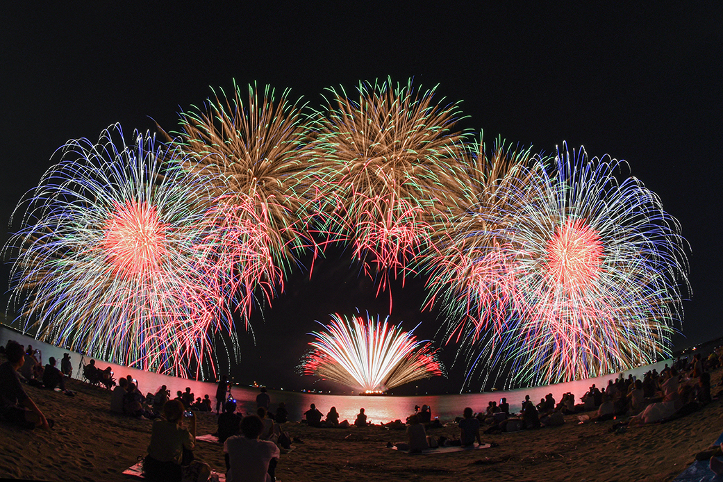 津花火大会