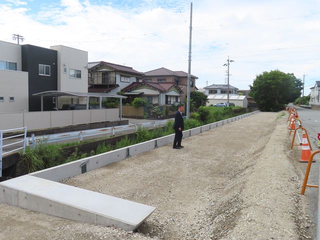 現地確認